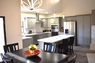 1019 E Desert Cove Ave, Phoenix, AZ 85020 - Photo 23
