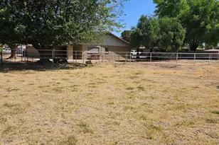 5339 W La Mirada Dr, Laveen, AZ 85339 - Photo 9