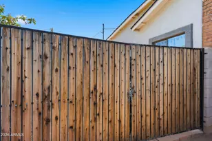 1341 E Brill St, Phoenix, AZ 85006 - Photo 45