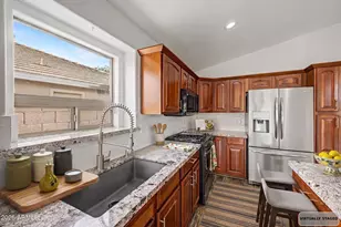 21063 E Calle de Flores, Queen Creek, AZ 85142 - Photo 11