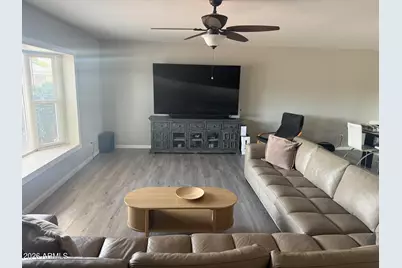 3727 W Banff Lane, Phoenix, AZ 85053 - Photo 3