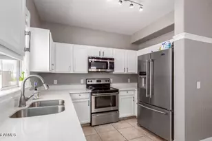 10702 E Portobello Ave, Mesa, AZ 85212 - Photo 9