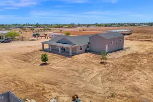 21028 N Denver Hill Dr, Wittmann, AZ 85361 - Photo 11