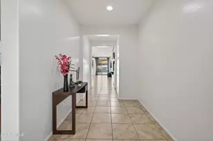 1070 E Oriole Dr, Gilbert, AZ 85297 - Photo 5