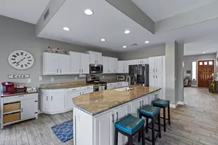 1350 W Deer Creek Rd, Phoenix, AZ 85045 - Photo 13