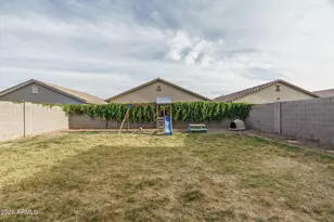 7341 W Watkins St, Phoenix, AZ 85043 - Photo 25