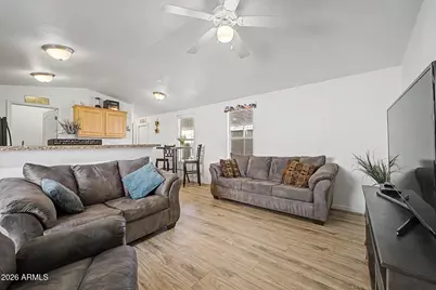 834 S Meridian Road #46, Apache Junction, AZ 85120 - Photo 3