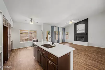 21805 N 61st Avenue, Glendale, AZ 85310 - Photo 11