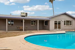 1902 W Topeka Dr, Phoenix, AZ 85027 - Photo 33