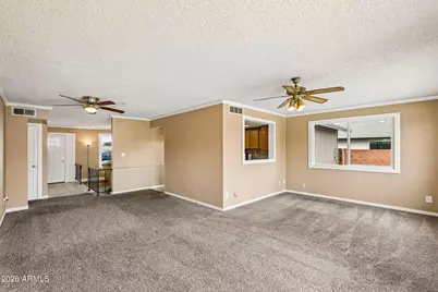1902 W Topeka Drive, Phoenix, AZ 85027 - Photo 15