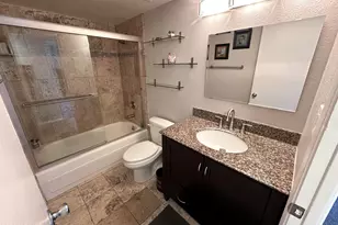 7910 E Camelback Rd, Scottsdale, AZ 85251 - Photo 17