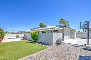 2048 W Joan De Arc Ave, Phoenix, AZ 85029 - Photo 41