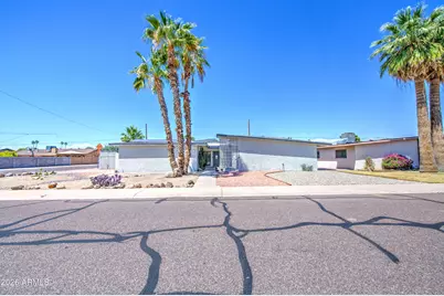 2048 W Joan De Arc Avenue, Phoenix, AZ 85029 - Photo 3