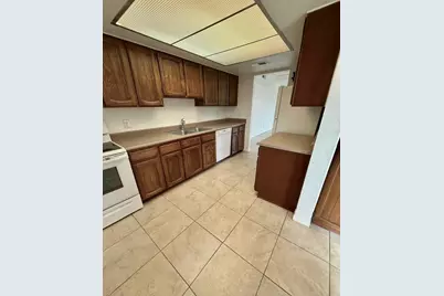 1510 E 26th Lane #Apt 2, Apache Junction, AZ 85119 - Photo 9
