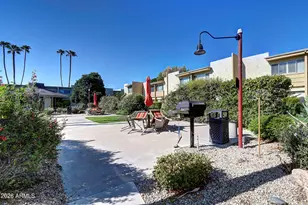 4610 N 68th St, Scottsdale, AZ 85251 - Photo 25