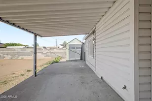 7812 W Clarendon Ave, Phoenix, AZ 85033 - Photo 31