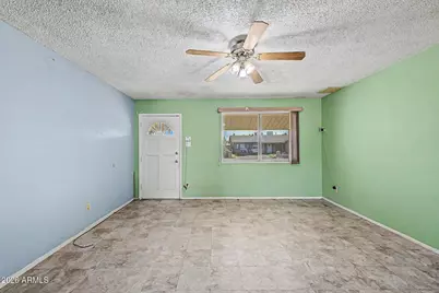 7812 W Clarendon Avenue, Phoenix, AZ 85033 - Photo 7