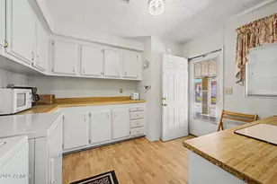 25427 S Illinois Ave, Sun Lakes, AZ 85248 - Photo 21