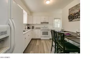 6809 E Earll Dr, Scottsdale, AZ 85251 - Photo 9