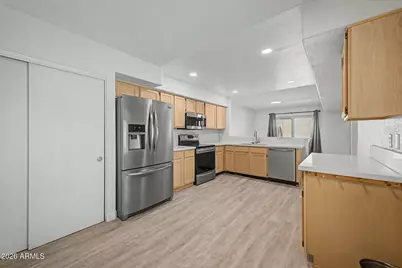 13824 S 42nd Way, Phoenix, AZ 85044 - Photo 11