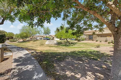 13824 S 42nd Way, Phoenix, AZ 85044 - Photo 33