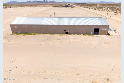 4975 W Pretzer Road, Eloy, AZ 85131 - Photo 11