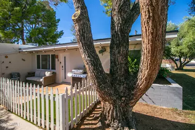 3511 E Montecito Avenue #Apt 3, Phoenix, AZ 85018 - Photo 1