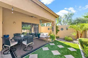 868 E Savannah Dr, Chandler, AZ 85225 - Photo 25