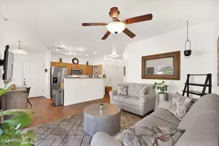 868 E Savannah Dr, Chandler, AZ 85225 - Photo 7