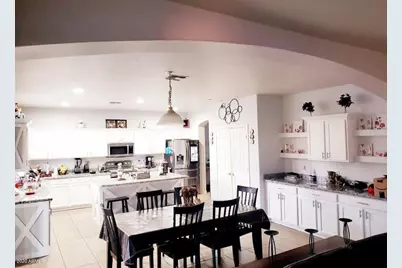 13568 W Redfield Road, Surprise, AZ 85379 - Photo 11