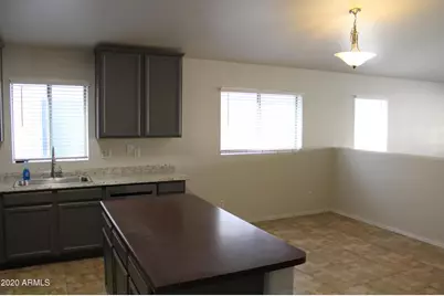 43410 W Wild Horse Trail, Maricopa, AZ 85138 - Photo 11