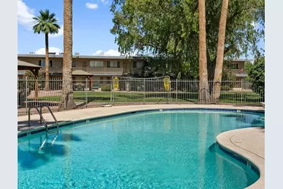 1111 E Turney Avenue #Unit 18, Phoenix, AZ 85014 - Photo 11