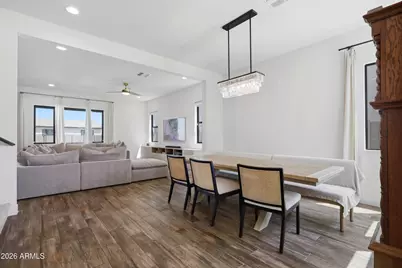 822 E Hopi Trail, Phoenix, AZ 85042 - Photo 19