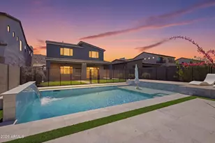 822 E Hopi Trail, Phoenix, AZ 85042 - Photo 5