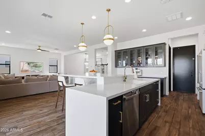 822 E Hopi Trail, Phoenix, AZ 85042 - Photo 27