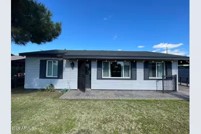 3536 E Oak Street, Phoenix, AZ 85008 - Photo 1