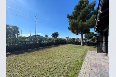 3536 E Oak Street, Phoenix, AZ 85008 - Photo 3