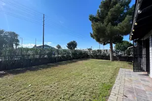 3536 E Oak St, Phoenix, AZ 85008 - Photo 3