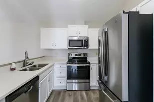 921 S Val Vista Dr, Mesa, AZ 85204 - Photo 33