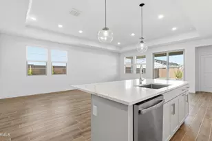 7924 N 77th Ave, Glendale, AZ 85303 - Photo 9