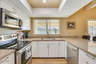 4933 W Larkspur Dr, Glendale, AZ 85304 - Photo 9