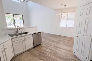 6764 W Tether Trail, Peoria, AZ 85383 - Photo 13
