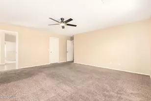 1310 E Beth Dr, Phoenix, AZ 85042 - Photo 23