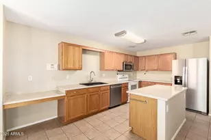 1310 E Beth Dr, Phoenix, AZ 85042 - Photo 15