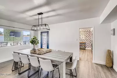 8115 E Edgemont Avenue, Scottsdale, AZ 85257 - Photo 13