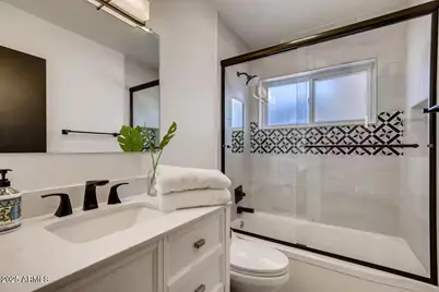 8115 E Edgemont Avenue, Scottsdale, AZ 85257 - Photo 19