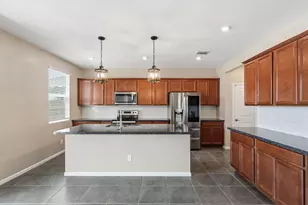 17851 W Daley Ln, Surprise, AZ 85387 - Photo 11