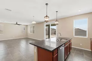 17851 W Daley Ln, Surprise, AZ 85387 - Photo 15