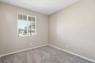 17851 W Daley Ln, Surprise, AZ 85387 - Photo 19
