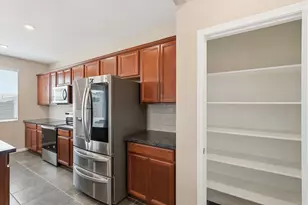 17851 W Daley Ln, Surprise, AZ 85387 - Photo 17